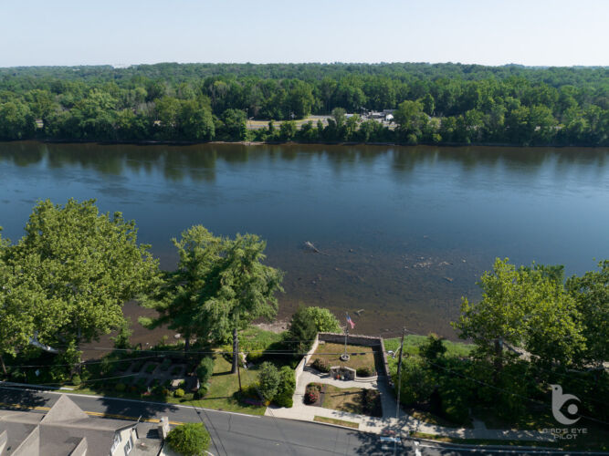 YDelaware River, Yardley, PA